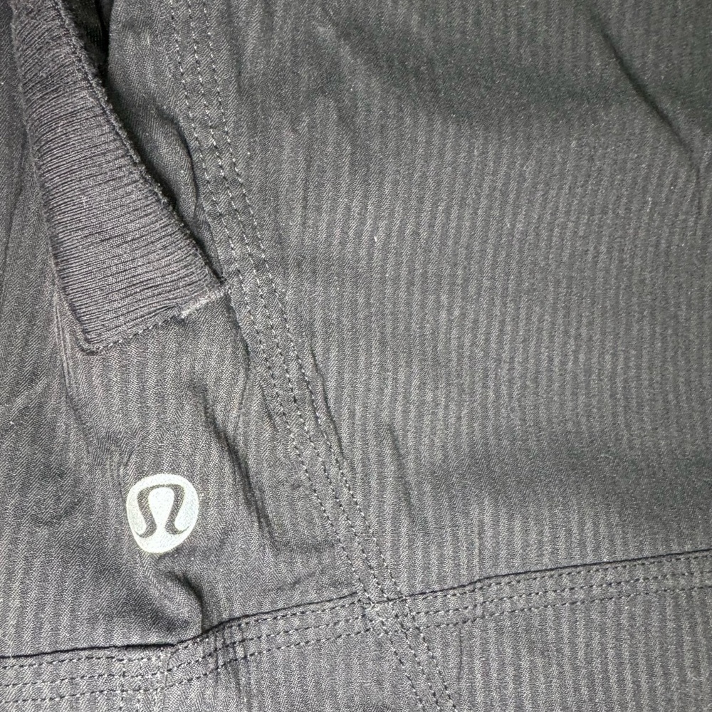 Lululemon dance studio cropped - Picture 4 of 4